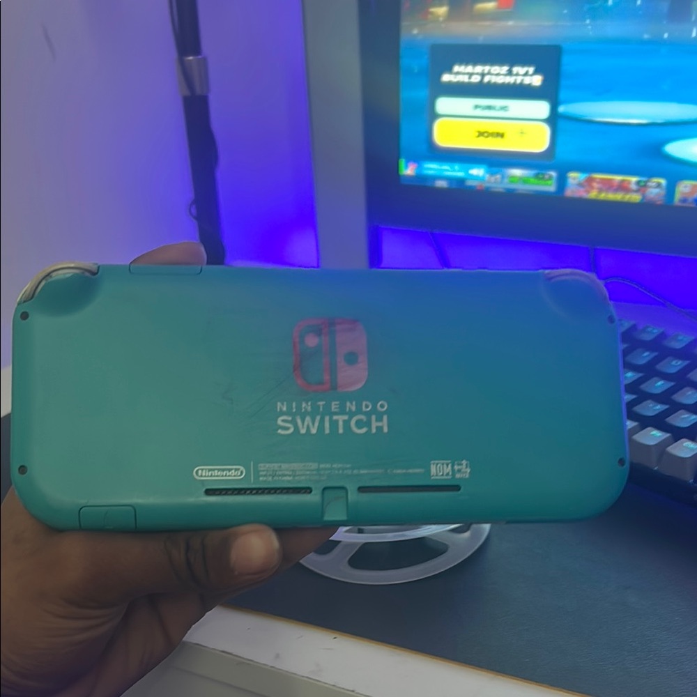Nintendo Switch Lite Turquoise Handheld Console - Picture 2 of 5